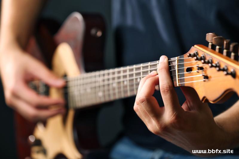 手工爵士吉他的入门基础训练，匹克吉他经典即兴SOLO练习