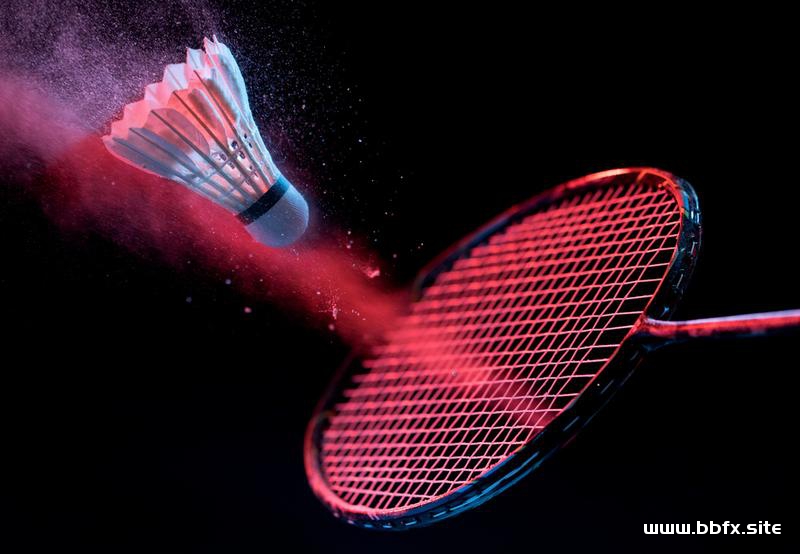 如何学习打羽毛球？手把手教你打羽毛球